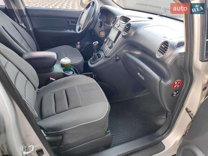 Минивэн Kia Carens 2007 в Львове фото 46 Минивэн Kia Carens 2007 в Львове