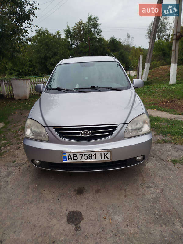 Kia Carens 2005