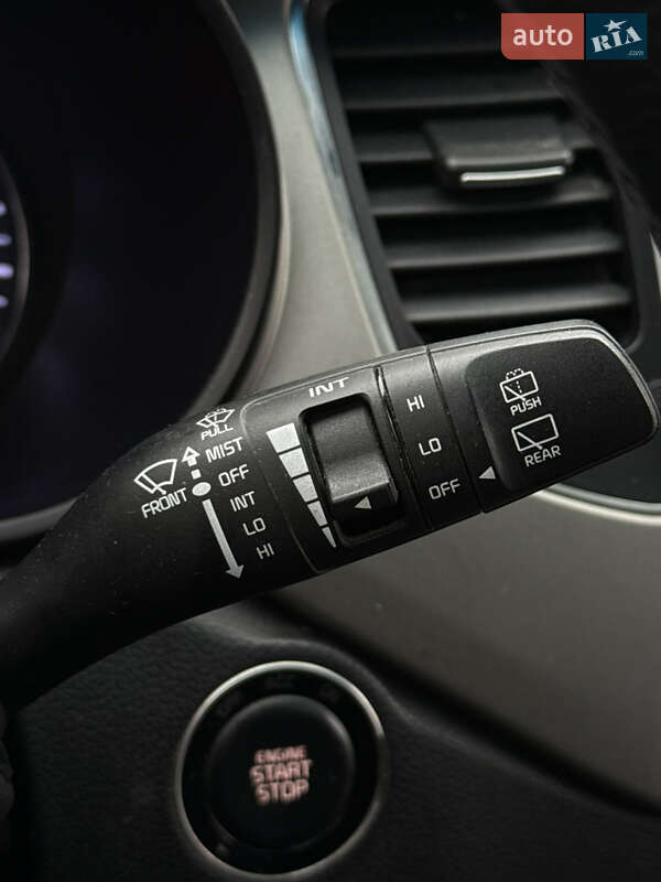 Микровэн Kia Carens 2013 в Киеве фото 20 Микровэн Kia Carens 2013 в Киеве