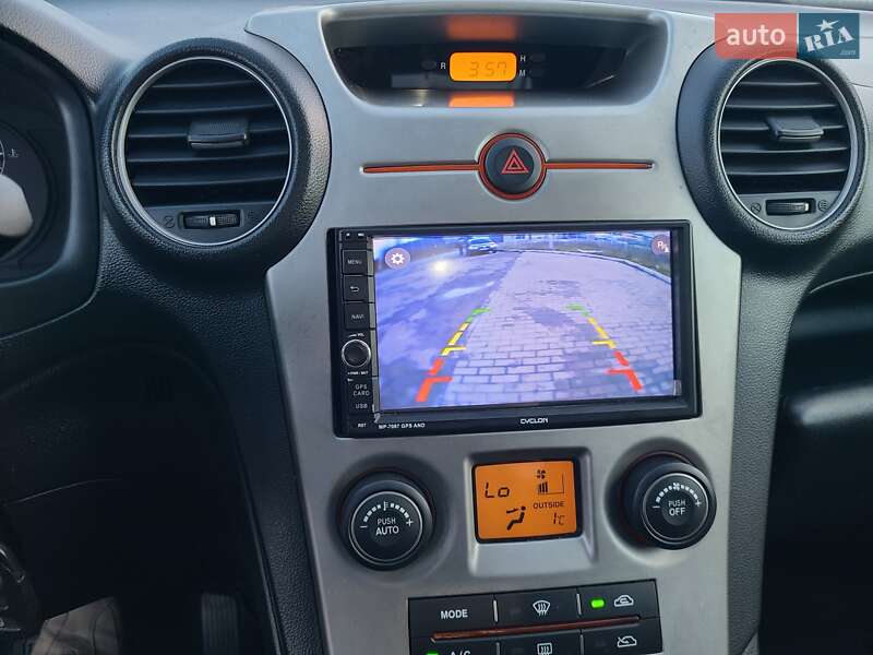 Микровэн Kia Carens 2010 в Николаеве