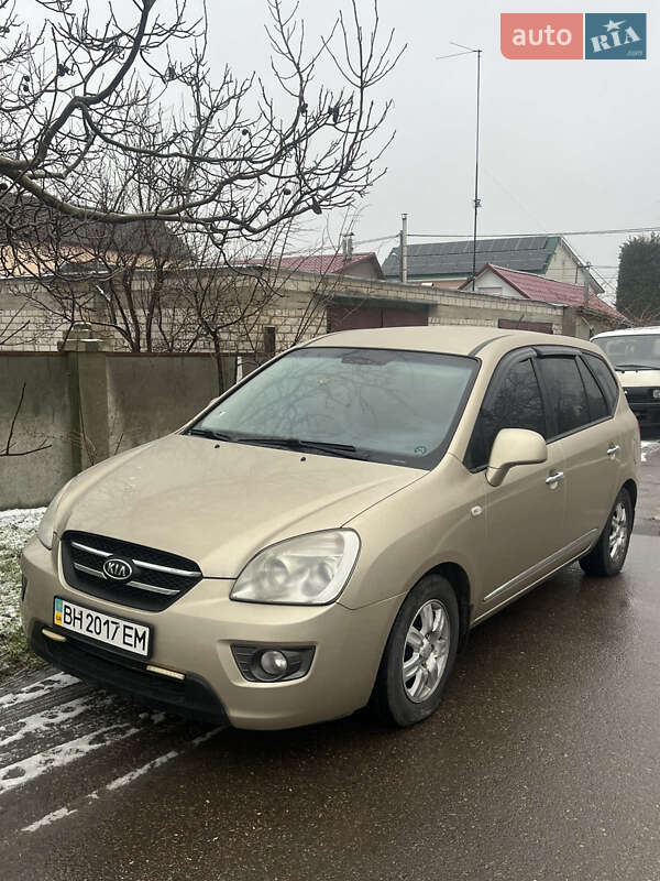 Kia Carens 2007