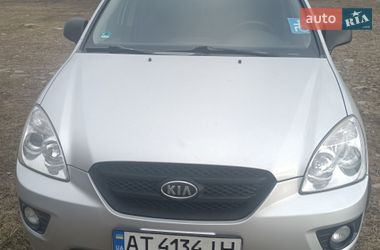 Минивэн Kia Carens 2008 в Долине