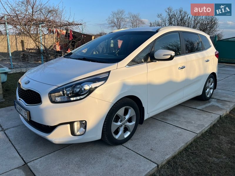 Kia Carens 2013