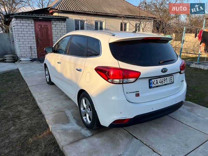 Мікровен Kia Carens 2013 в Коростені