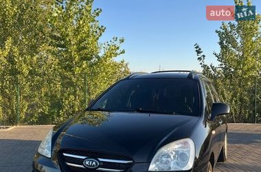 Минивэн Kia Carens 2006 в Днепре