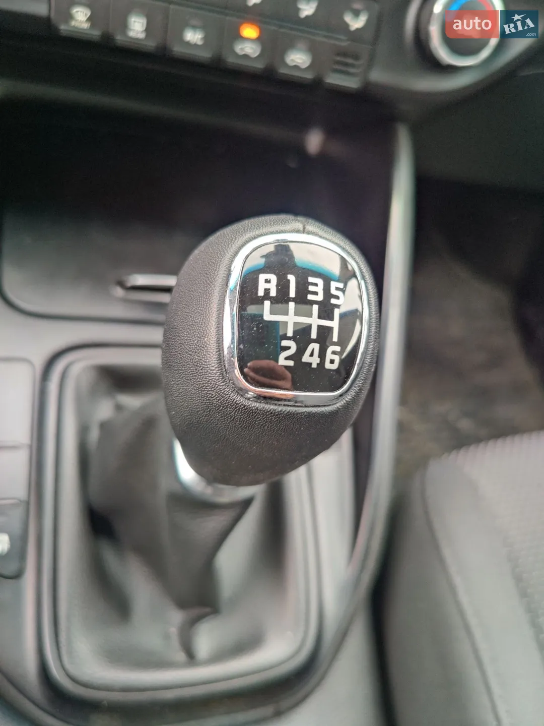 2014 Kia Carens - мініатюра 36