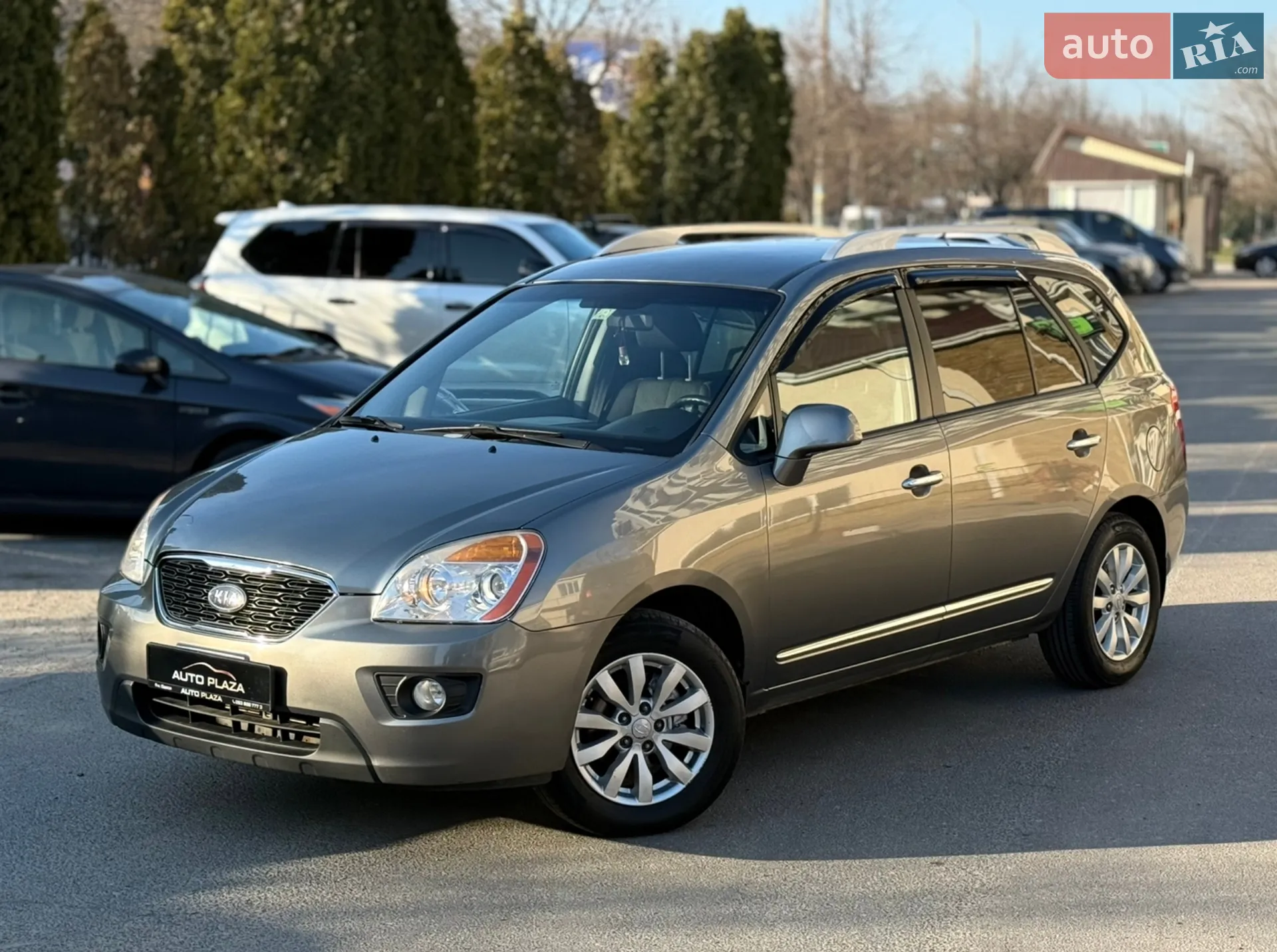 2012 Kia Carens - мініатюра 8