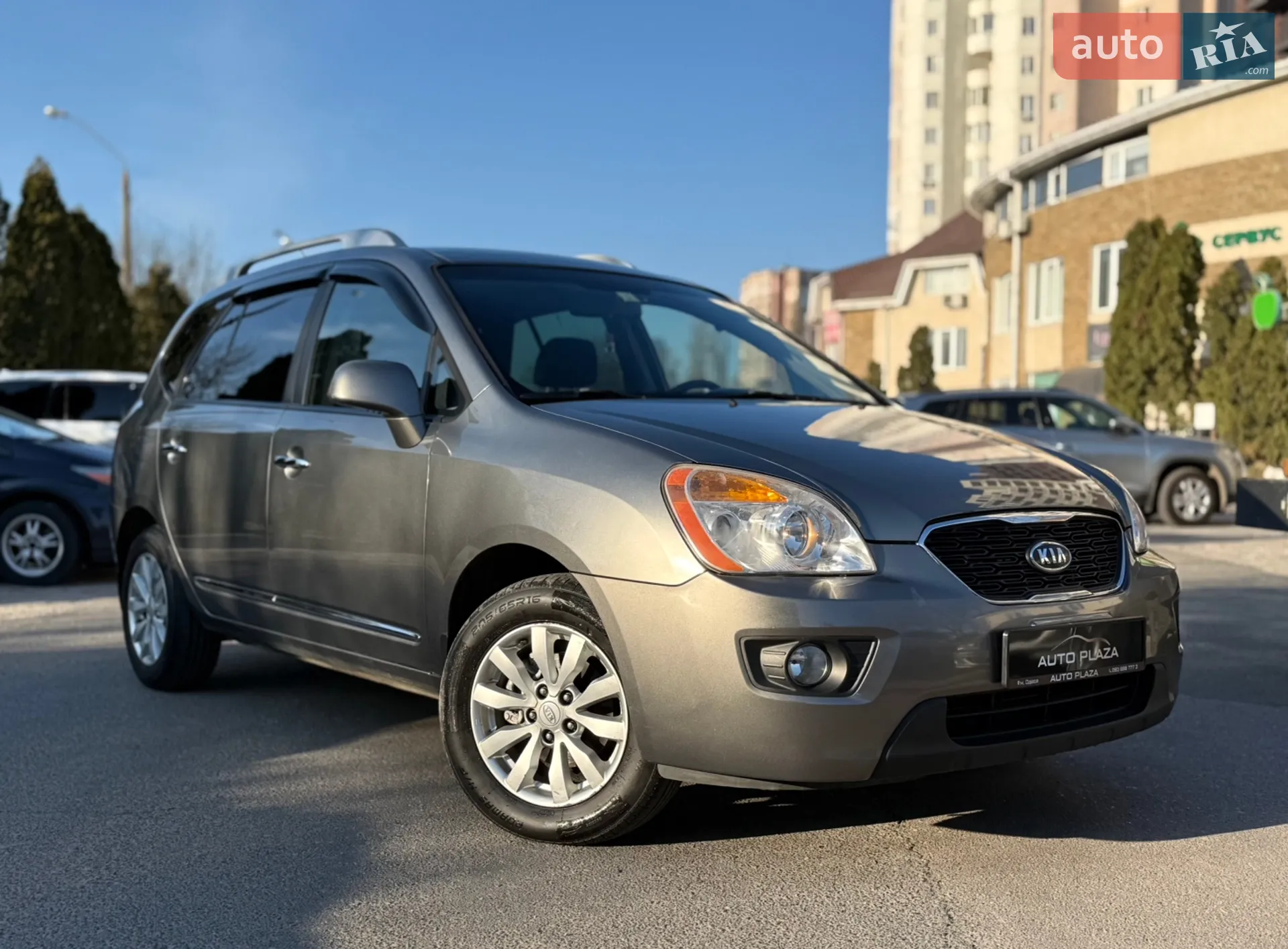 2012 Kia Carens - мініатюра 12