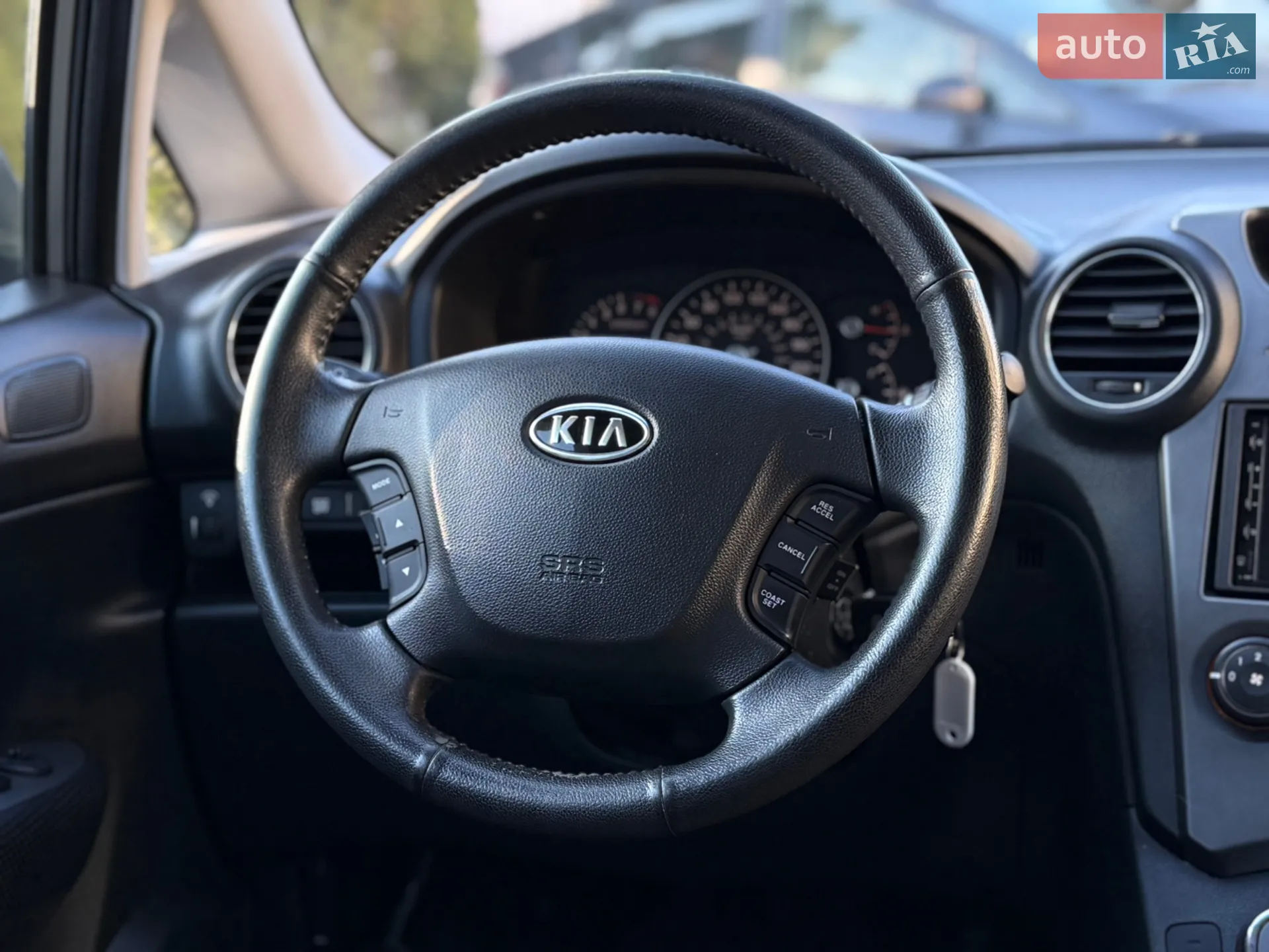 2012 Kia Carens - мініатюра 41