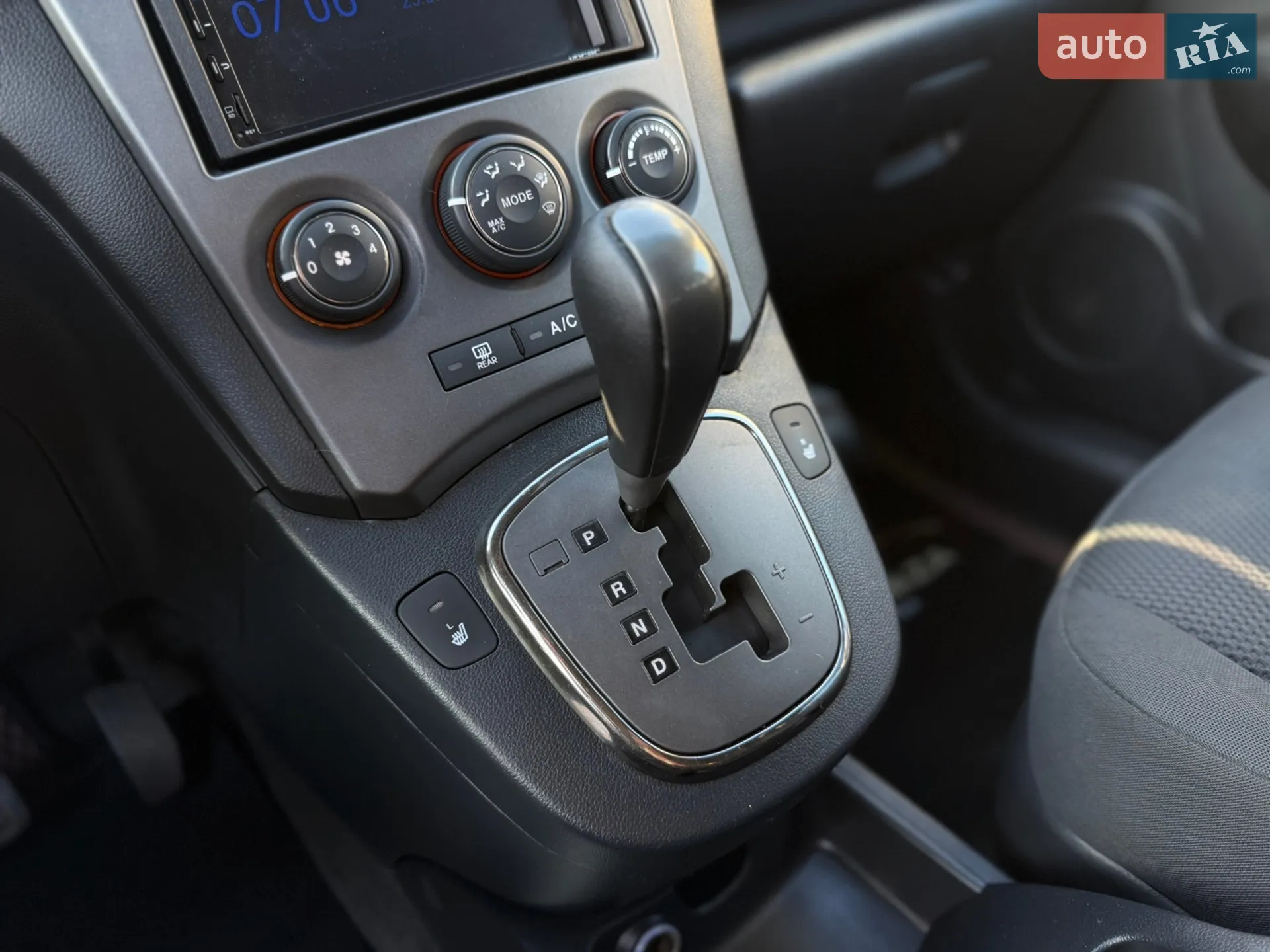 2012 Kia Carens - мініатюра 46