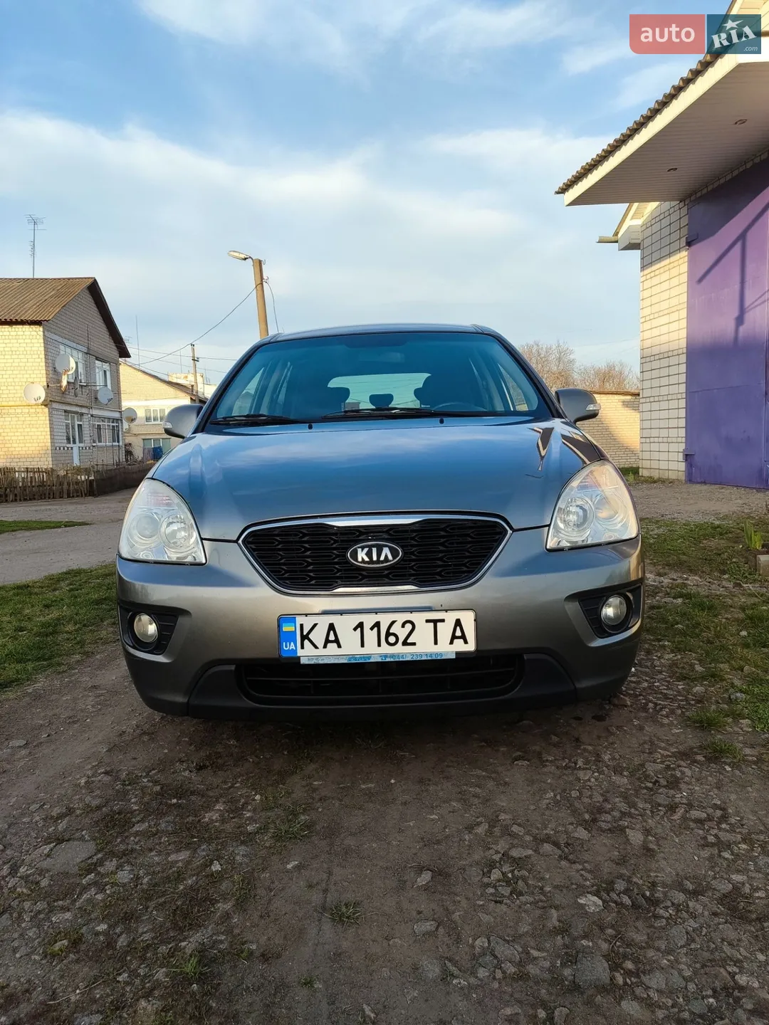 2011 Kia Carens - мініатюра 2