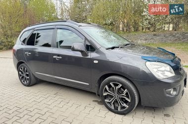 Минивэн Kia Carens 2007 в Хмельницком