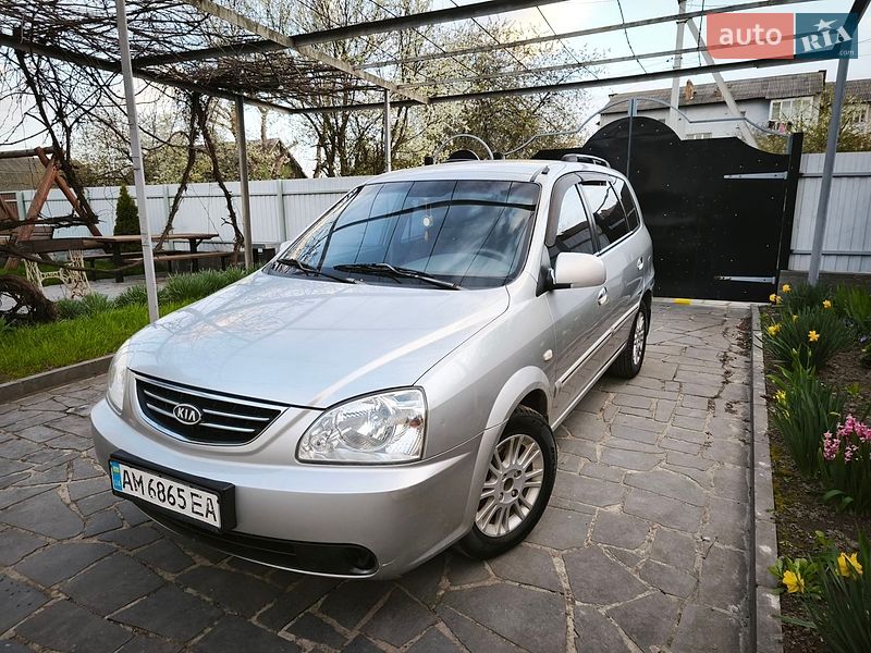 Kia Carens 2004