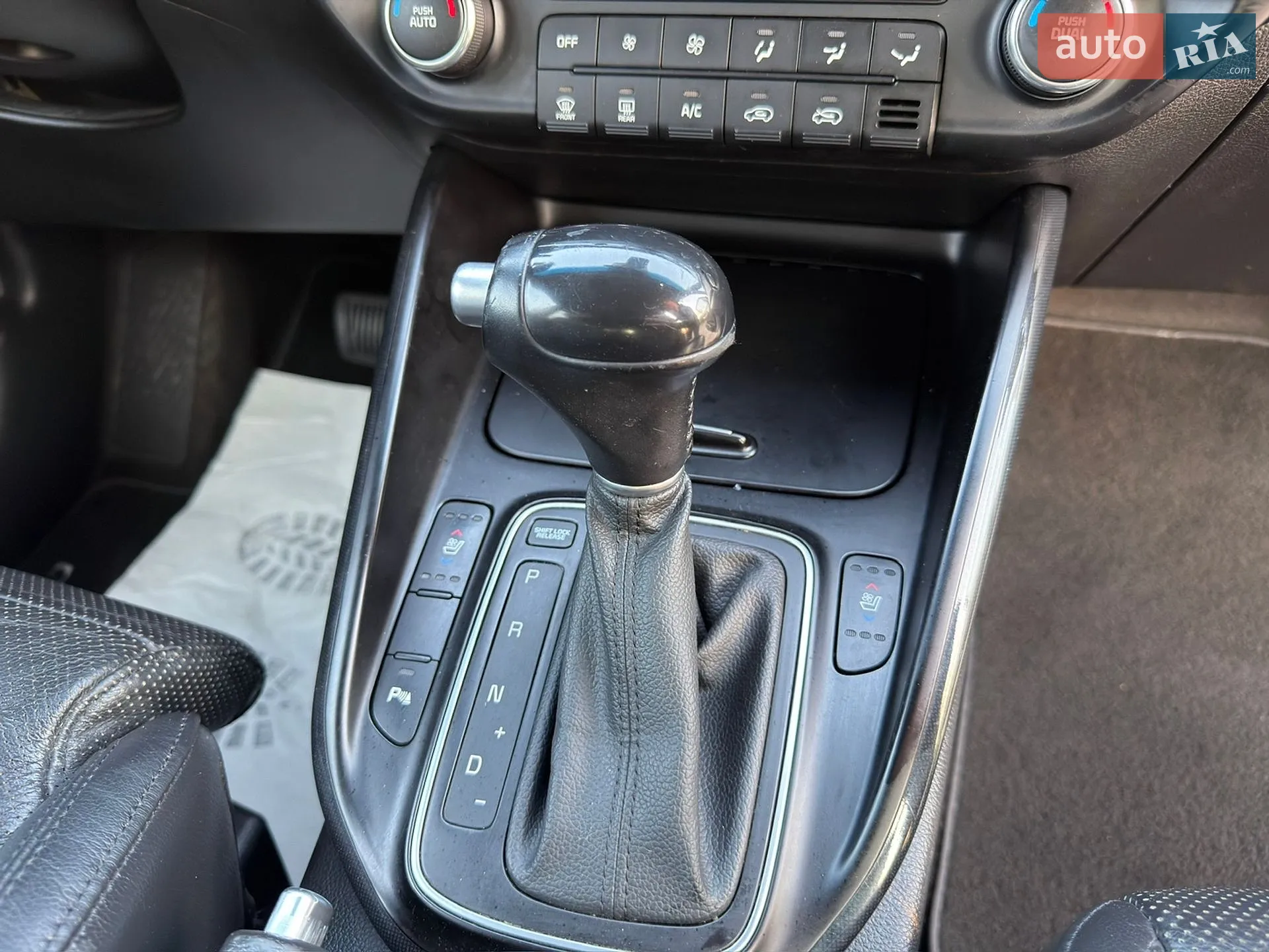 2015 Kia Carens - мініатюра 29