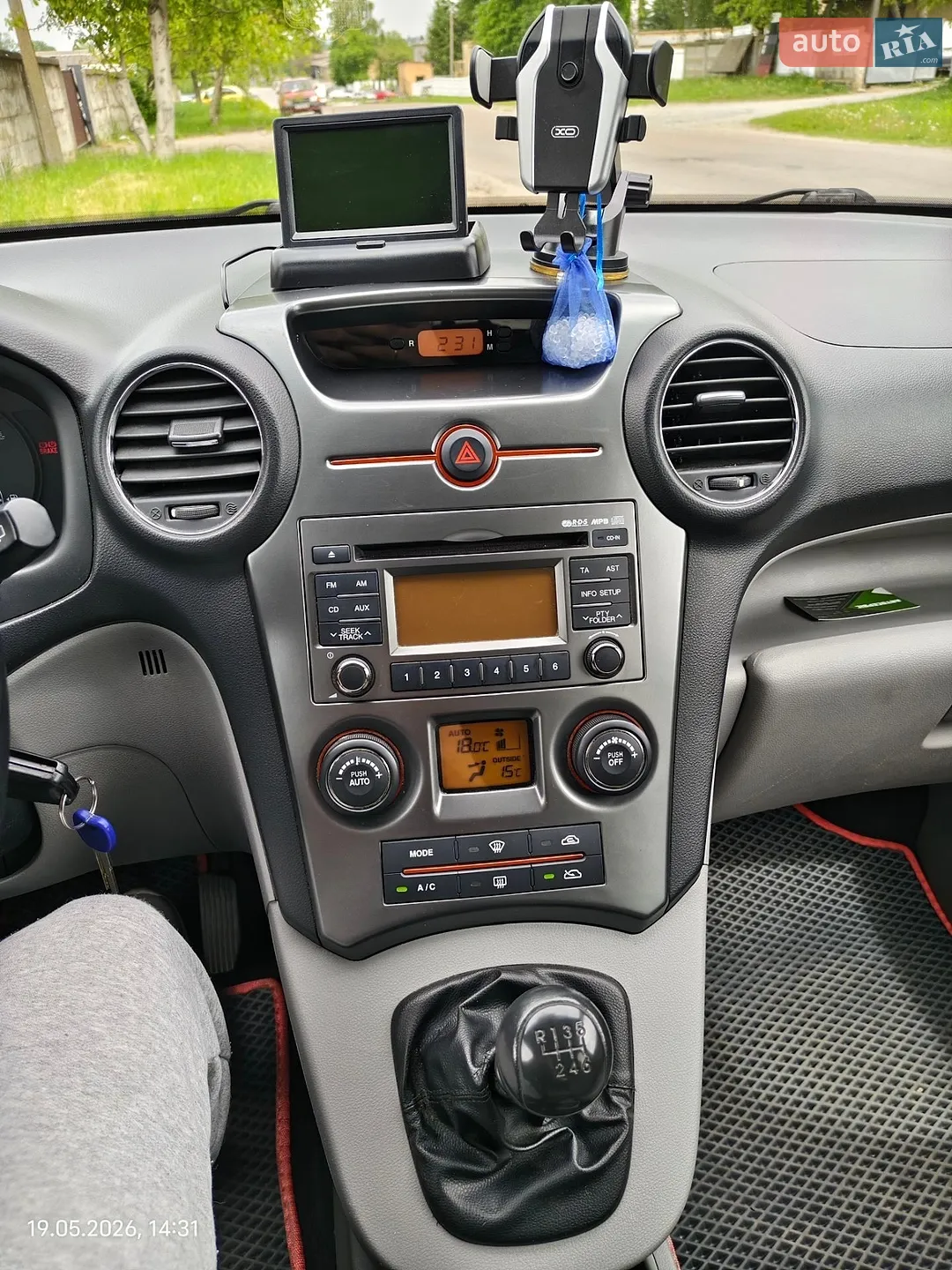 2011 Kia Carens - мініатюра 5