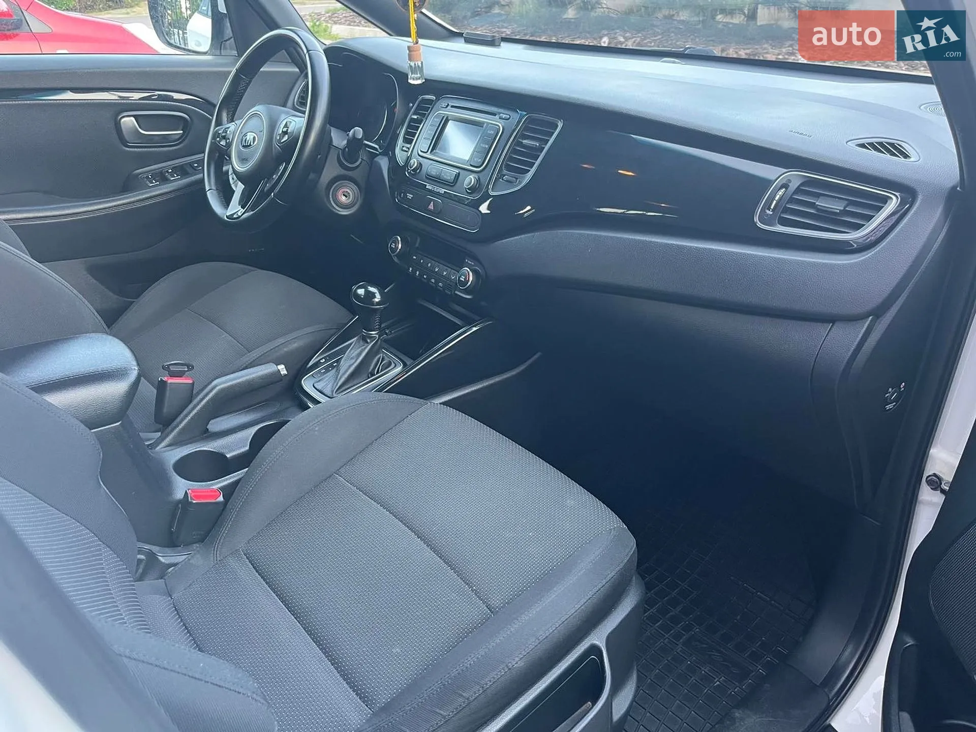 2016 Kia Carens - мініатюра 10
