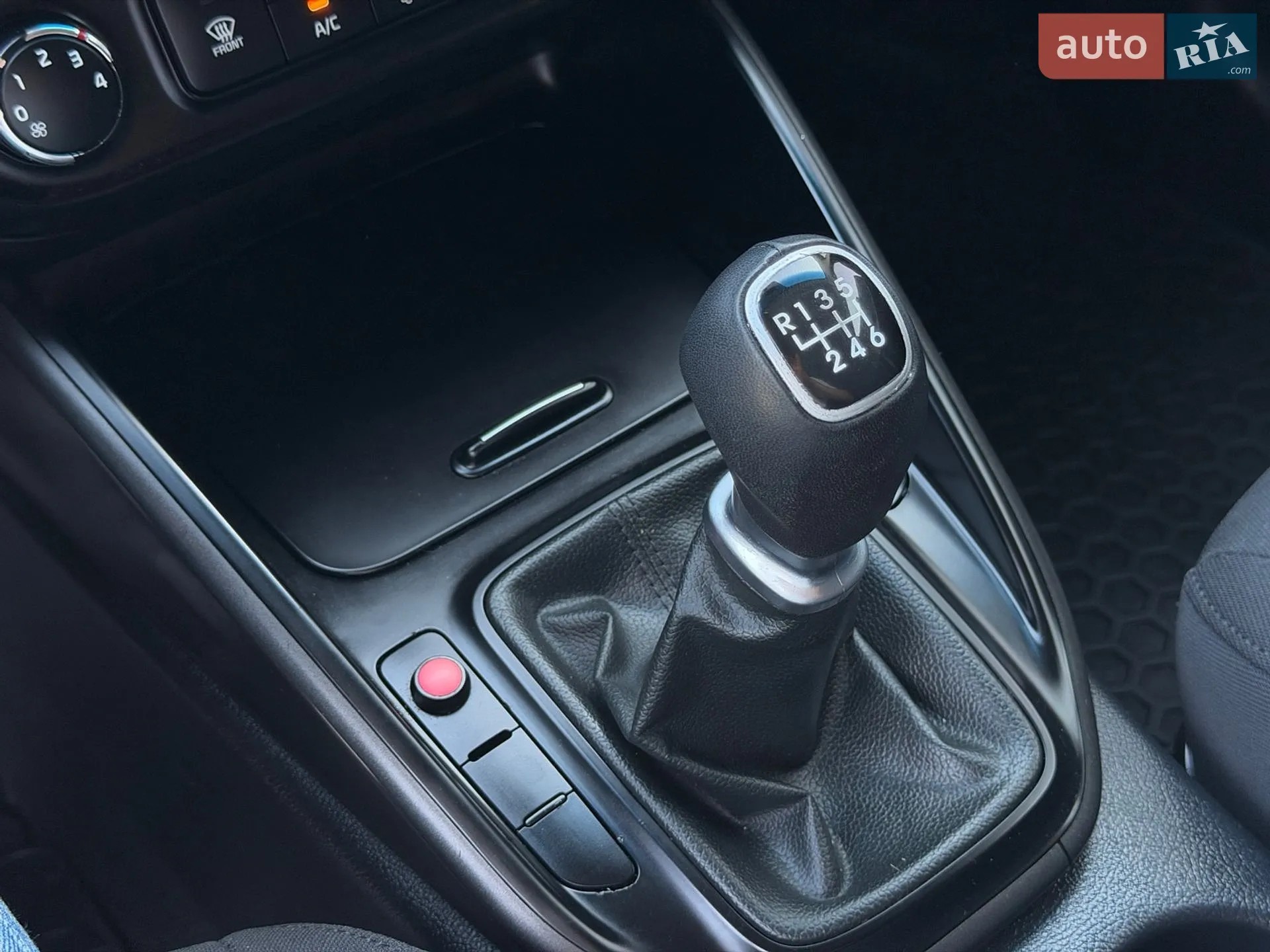 2013 Kia Carens - мініатюра 13