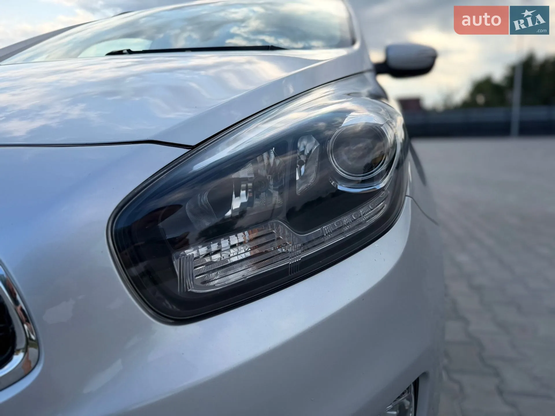 2015 Kia Carens - мініатюра 8