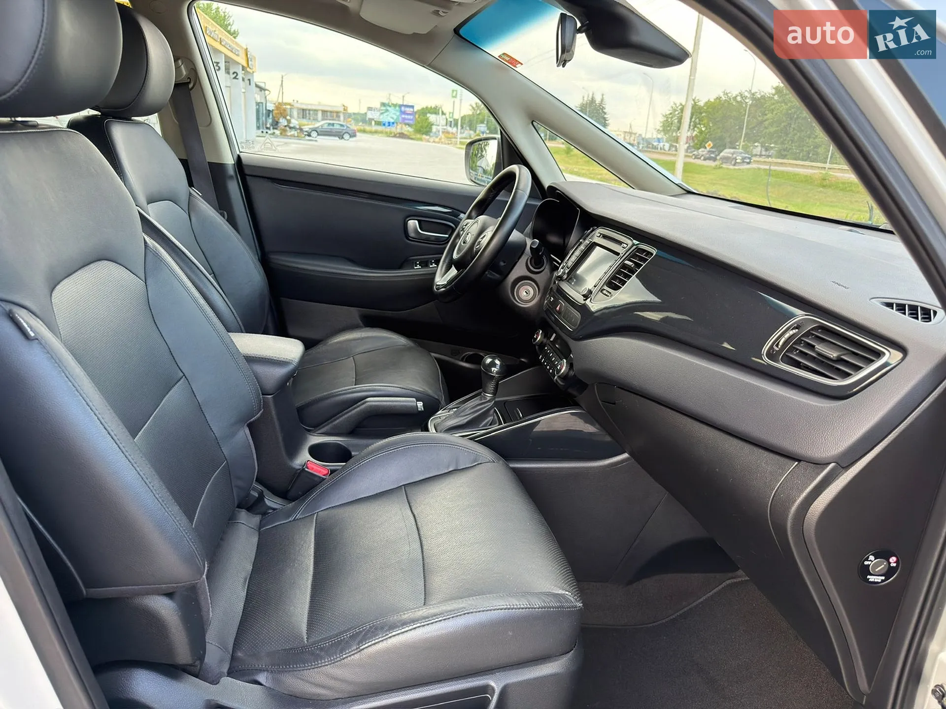 2015 Kia Carens - мініатюра 25