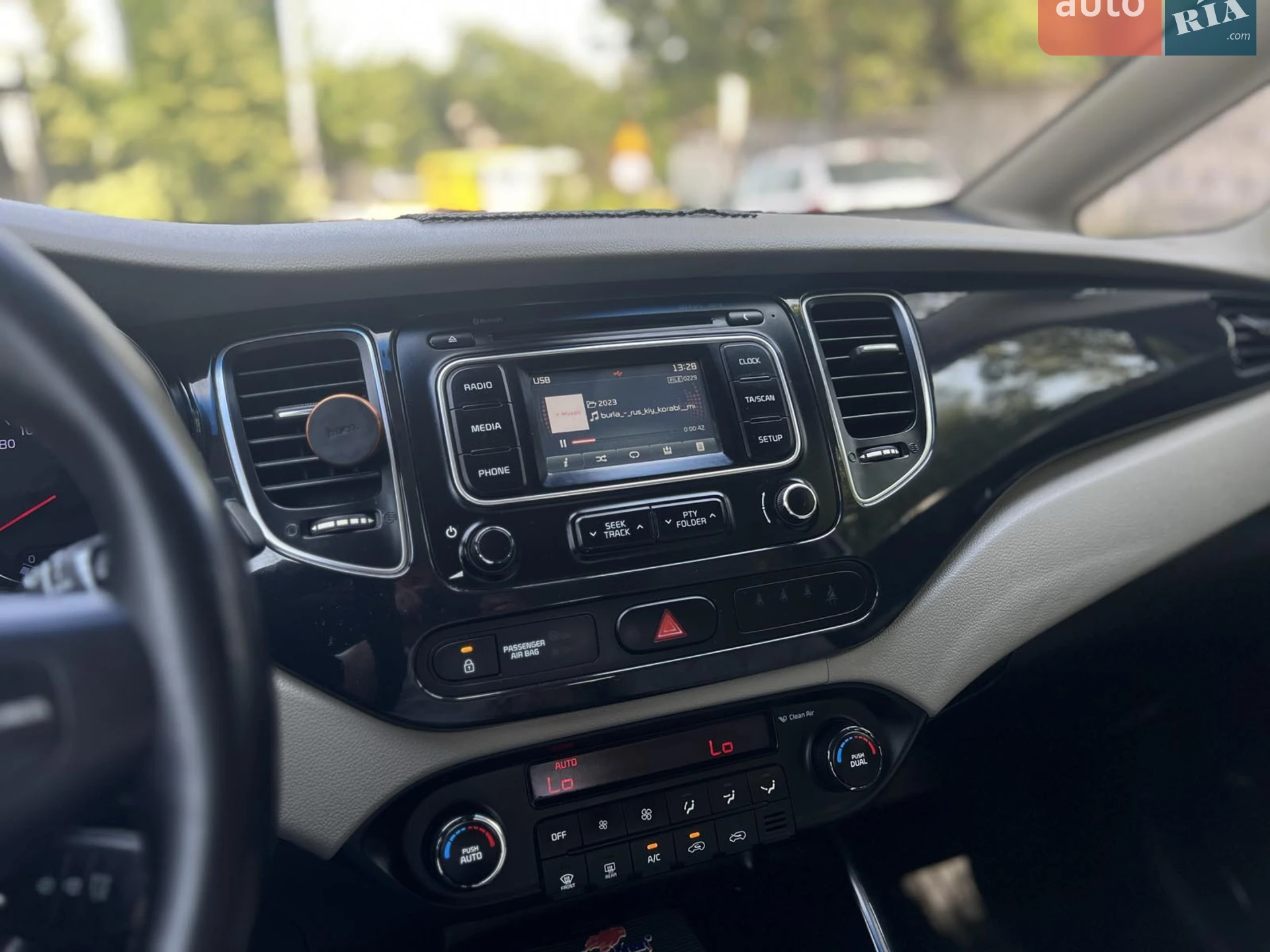 2013 Kia Carens - мініатюра 19