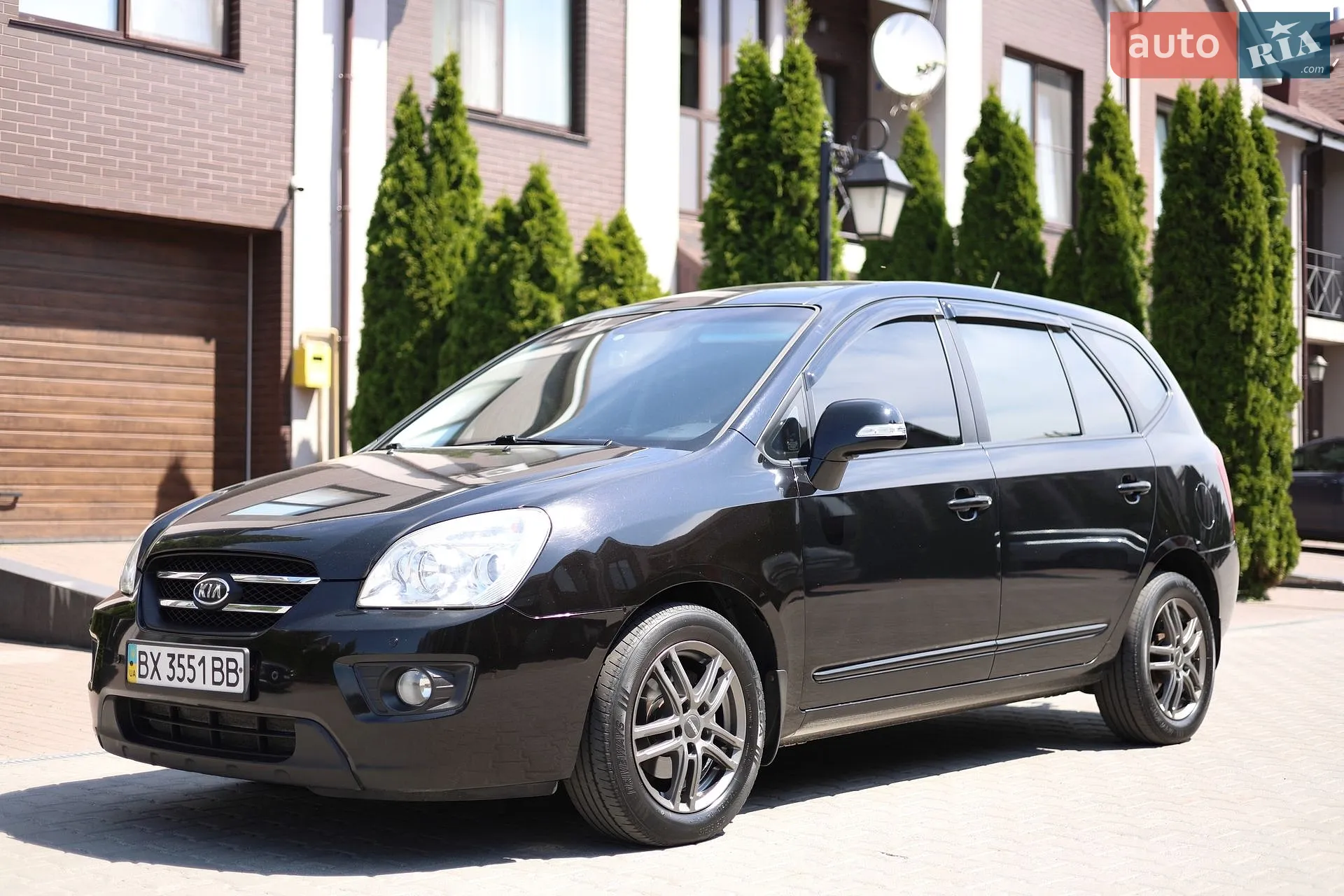 2010 Kia Carens - мініатюра 5