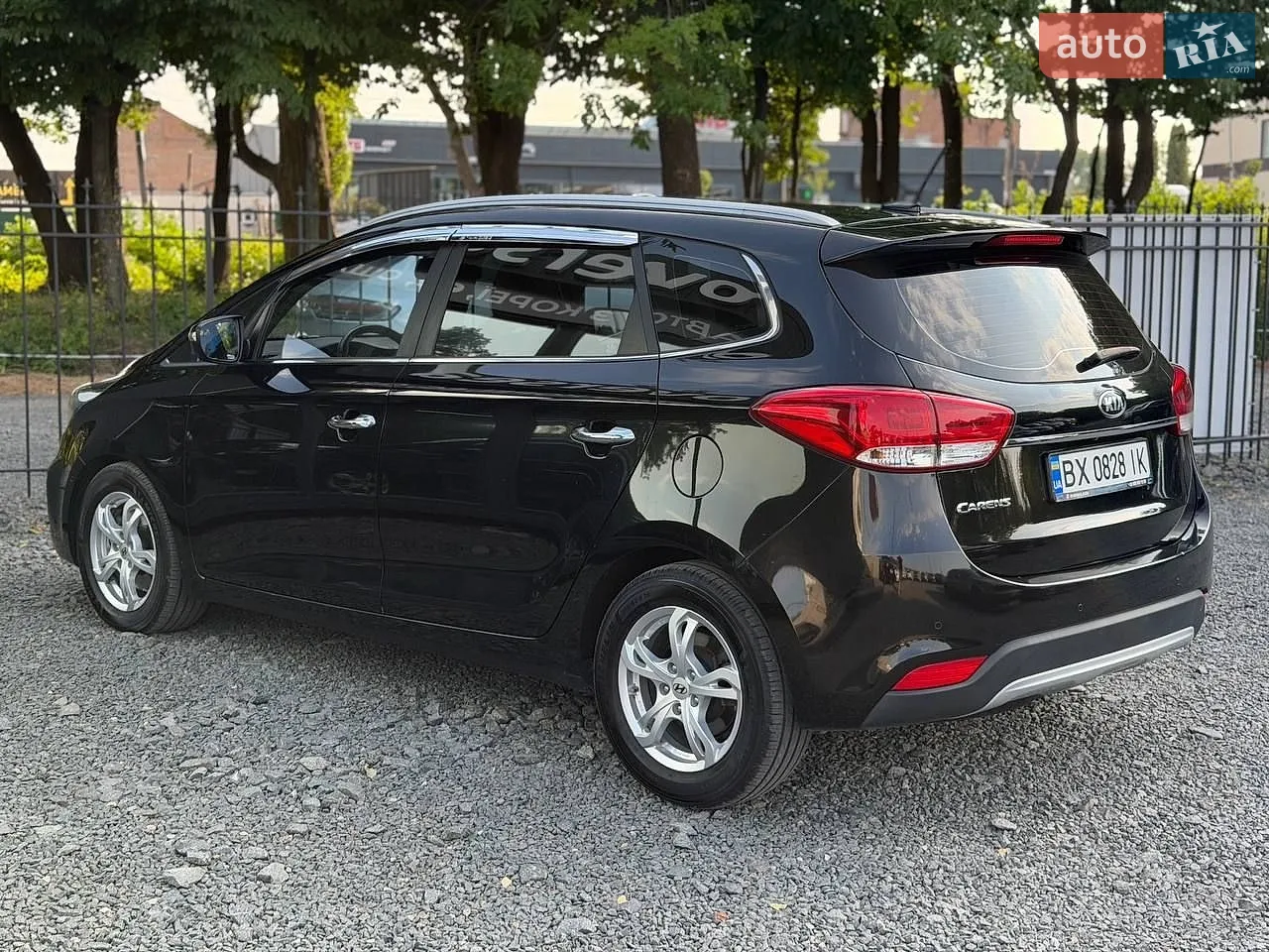 2016 Kia Carens - мініатюра 11