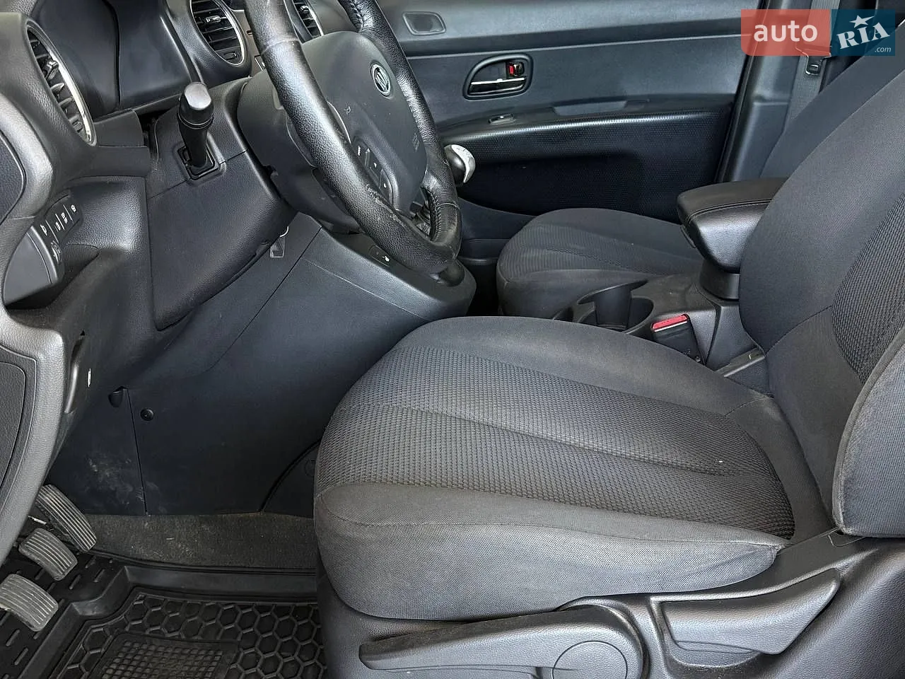 2012 Kia Carens - мініатюра 17