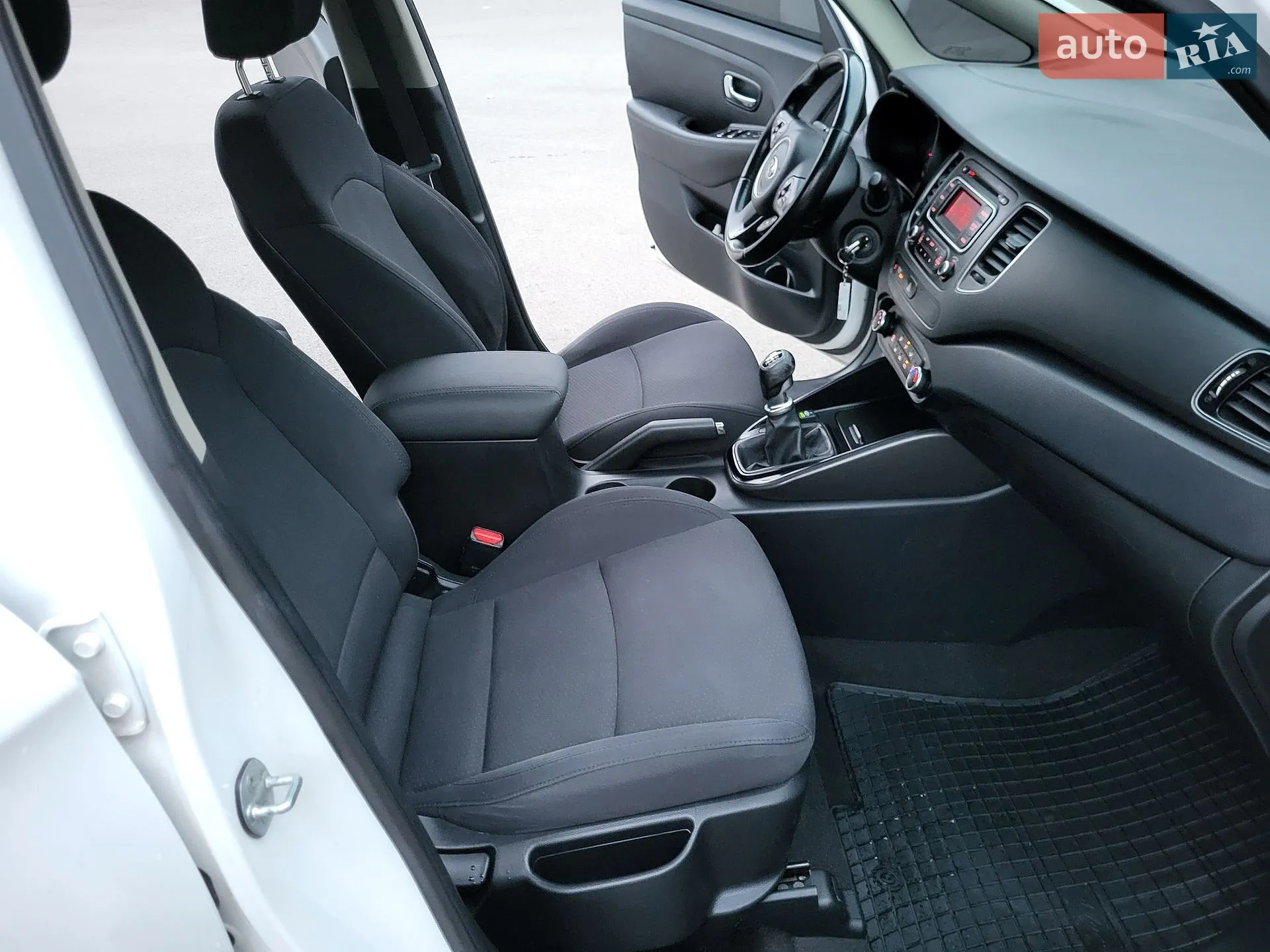 2014 Kia Carens - мініатюра 6