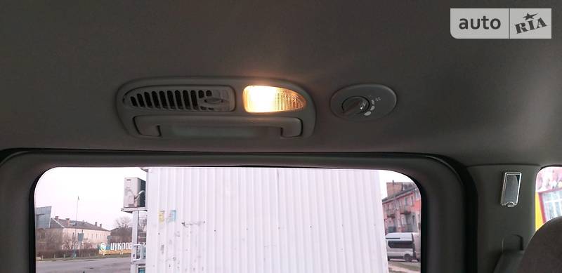 Мінівен Kia Carnival 2005 в Дубні фото 34 Мінівен Kia Carnival 2005 в Дубні