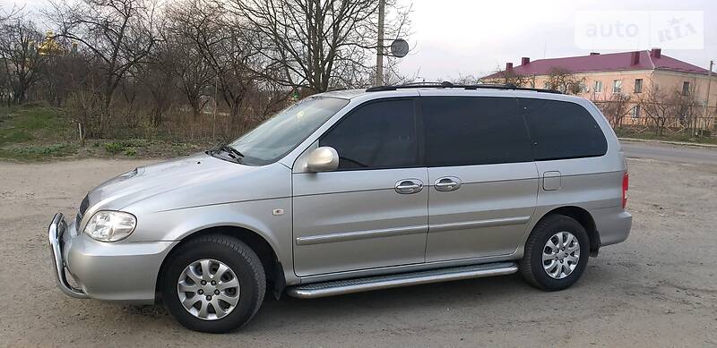 Мінівен Kia Carnival 2005 в Дубні фото 40 Мінівен Kia Carnival 2005 в Дубні