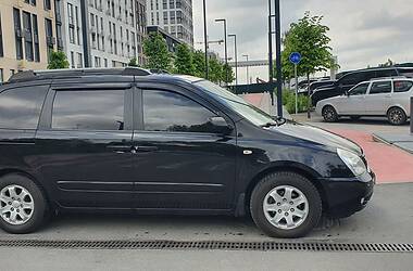 Минивэн Kia Carnival 2006 в Киеве