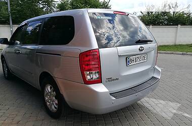 Минивэн Kia Carnival 2008 в Одессе