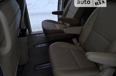 Минивэн Kia Carnival 2015 в Сумах