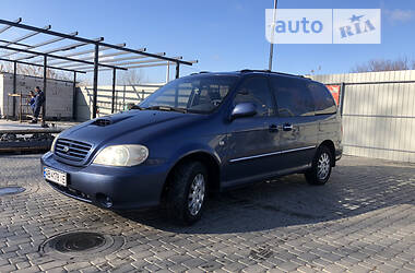 Минивэн Kia Carnival 2005 в Баре