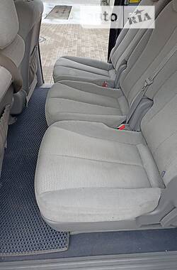 Мінівен Kia Carnival 2008 в Новояворівську