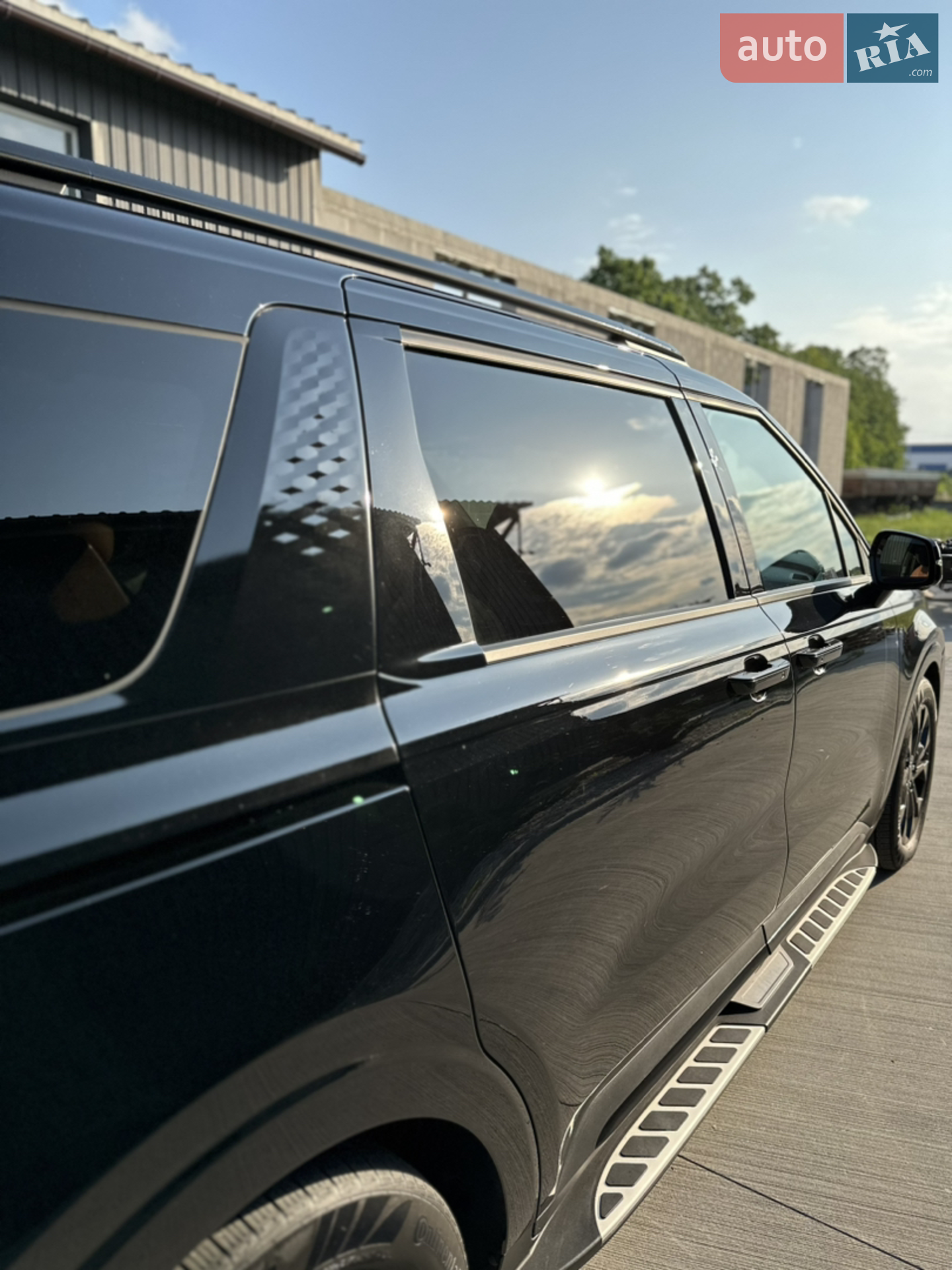 2021 Kia Carnival - мініатюра 8