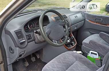 Минивэн Kia Carnival 2003 в Киеве