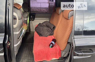 Минивэн Kia Carnival 2008 в 