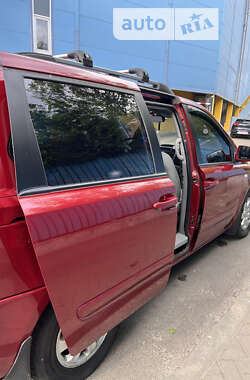 Минивэн Kia Carnival 2008 в Киеве