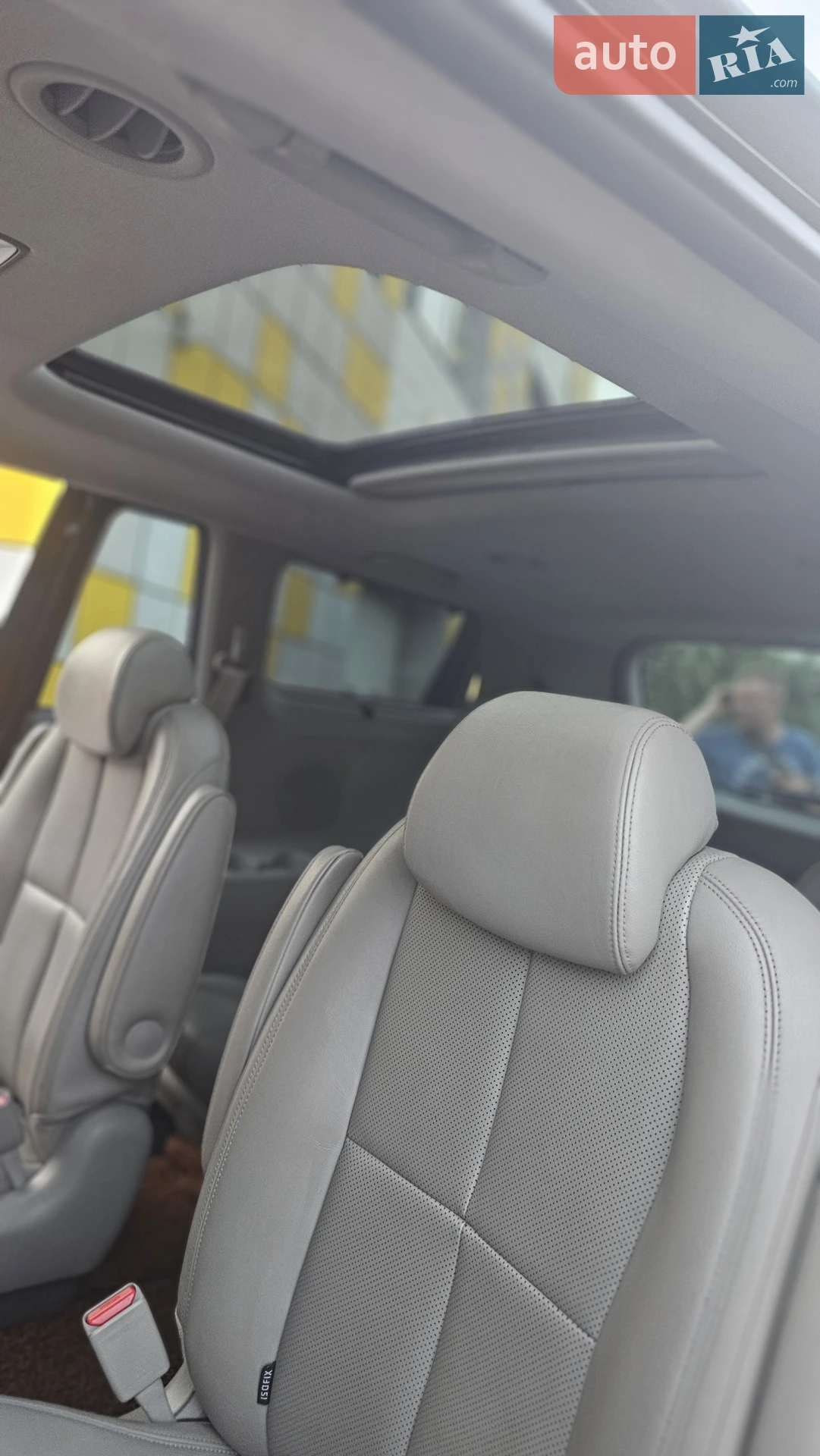 2014 Kia Carnival - мініатюра 27