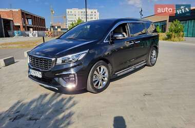 Мінівен Kia Carnival 2018 в Хмельницькому