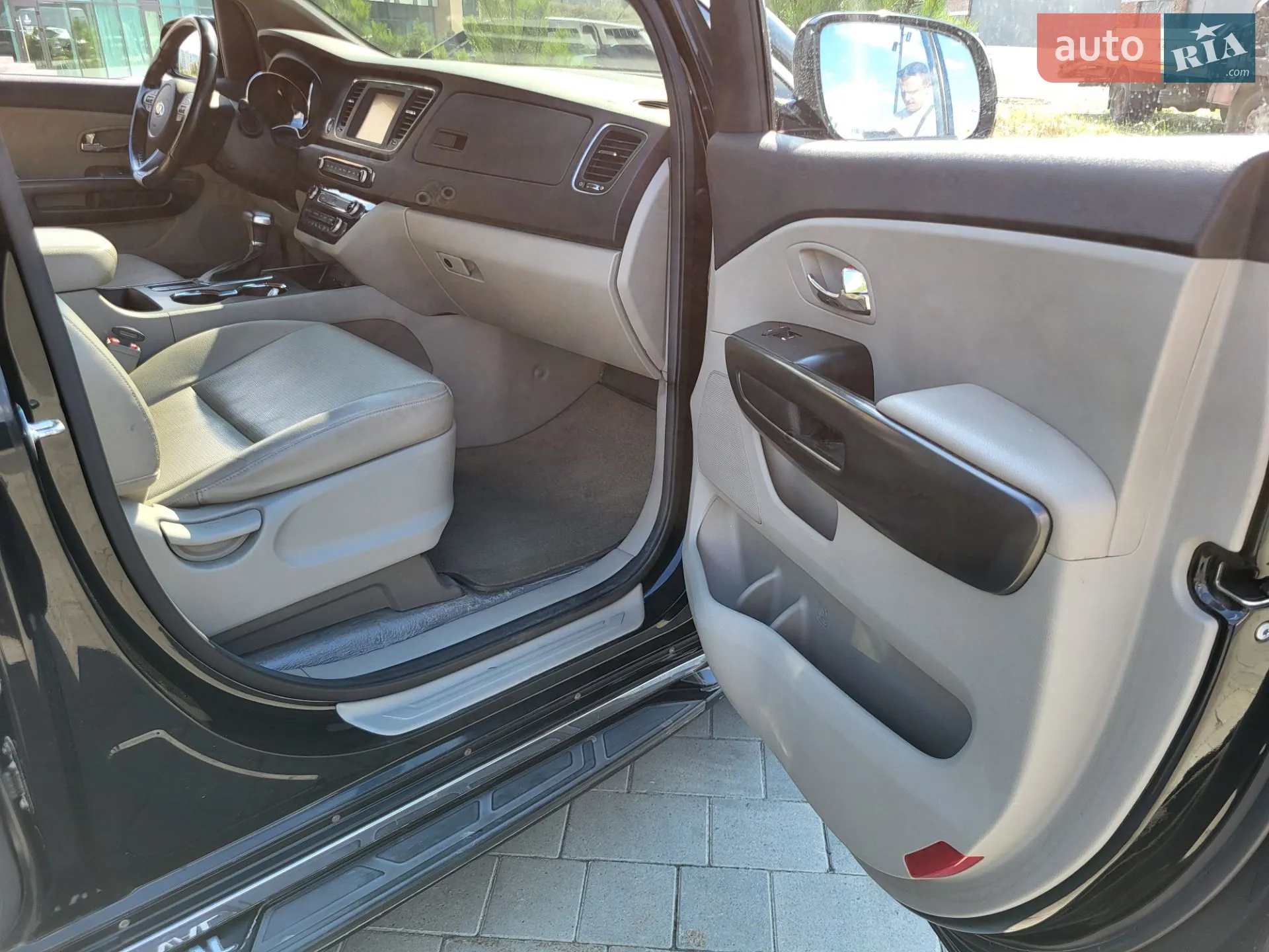 2018 Kia Carnival - мініатюра 46
