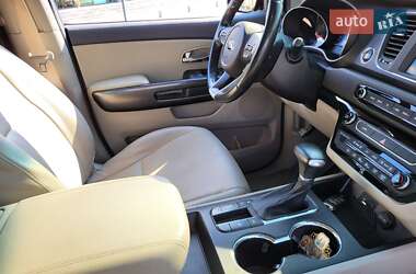 Мінівен Kia Carnival 2018 в Хмельницькому