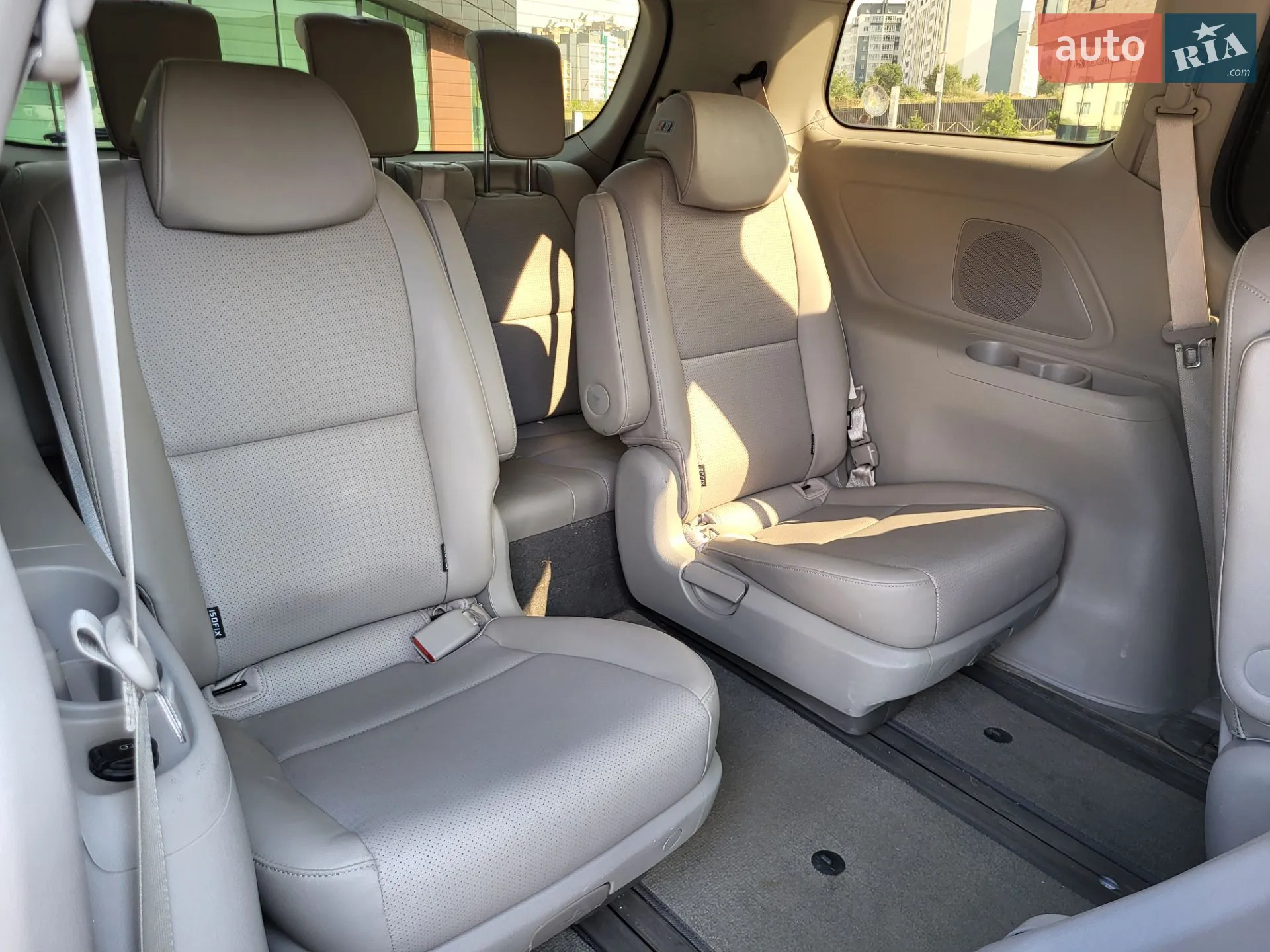 2018 Kia Carnival - мініатюра 55