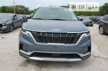 Минивэн Kia Carnival 2024 в 