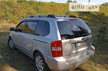 Мінівен Kia Carnival 2006 в Львові