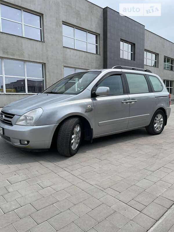 Kia Carnival 2006