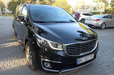 Мінівен Kia Carnival 2017 в Ізмаїлі