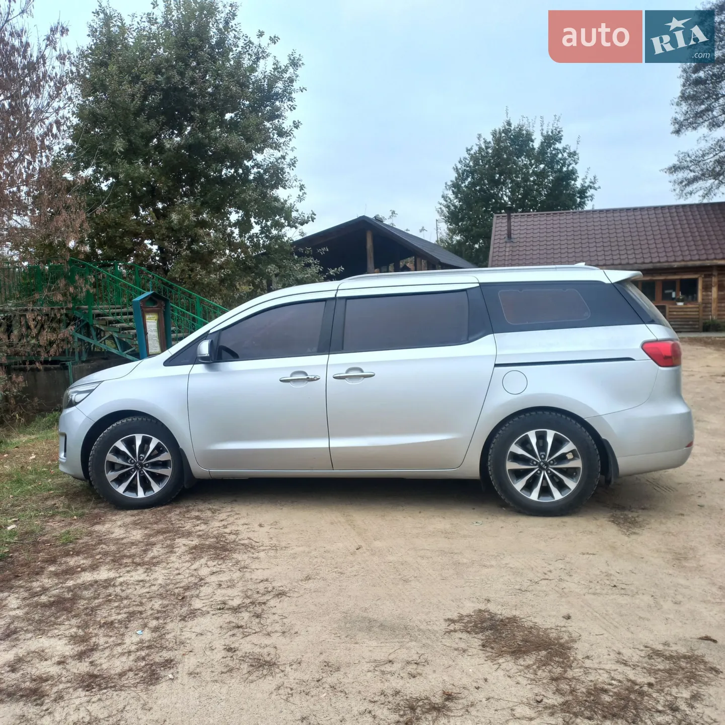 2014 Kia Carnival - мініатюра 7