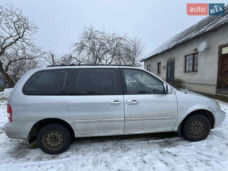 Минивэн Kia Carnival 2003 в Коломые фото 3 Минивэн Kia Carnival 2003 в Коломые